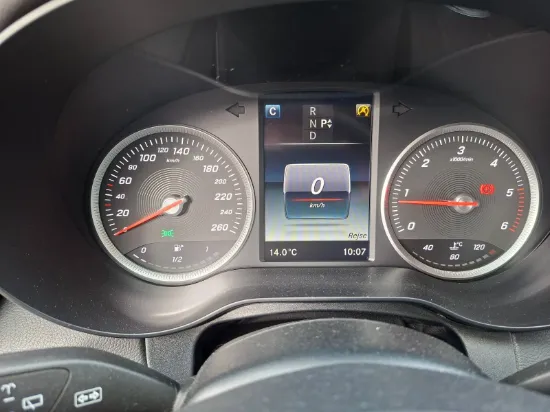 Изображение MERCEDES-BENZ C-Klasse 220 d St.Car 7G-TRONIC PLUS