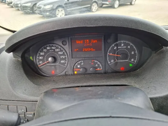 Изображение PEUGEOT Boxer Van 2.2 HDi 130 hk 330 L2H1