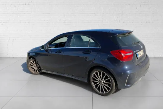 Изображение MERCEDES-BENZ A-Klasse 200 d 2,2 Diesel