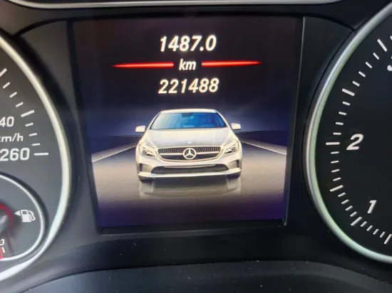 Изображение MERCEDES-BENZ A-Klasse 200 d 2,2 Diesel
