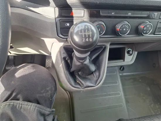 Изображение VOLKSWAGEN CRAFTER 2.0 TDI SCR 140 