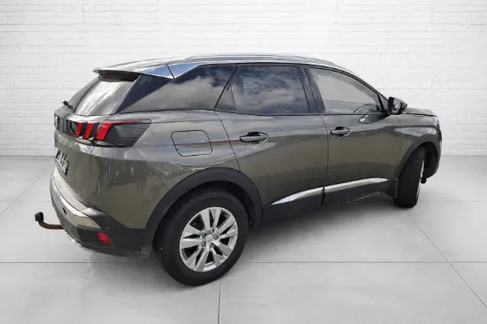 Picture of PEUGEOT 3008 PureTech 130 SUV