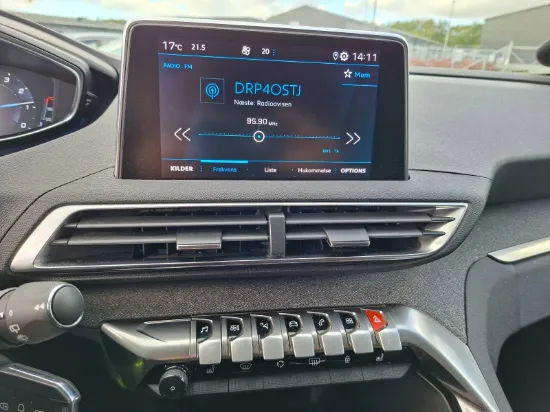 Picture of PEUGEOT 3008 PureTech 130 SUV