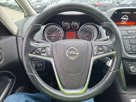 Изображение OPEL ZAFIRA 1,4T  140HK Tourer Aut.