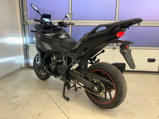 Picture of Honda  NT1100
