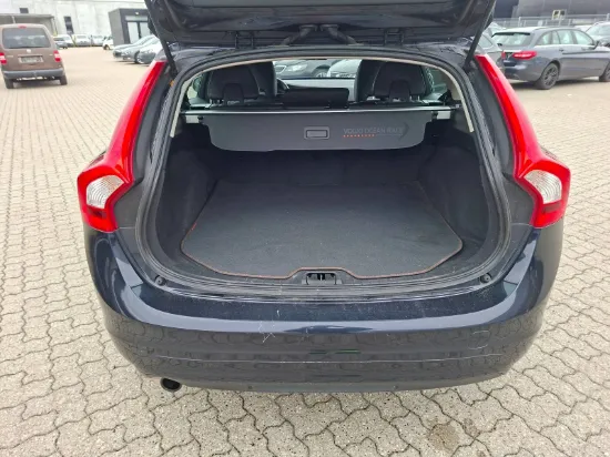 Picture of VOLVO V 60 2,0 D3
