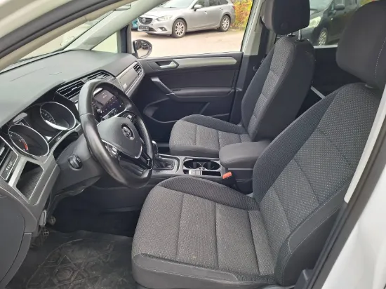Picture of VOLKSWAGEN TOURAN 1.6 TDI SCR 115 DSG7