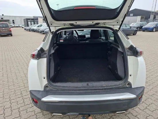 Picture of PEUGEOT 2008 PureTech 130  SUV