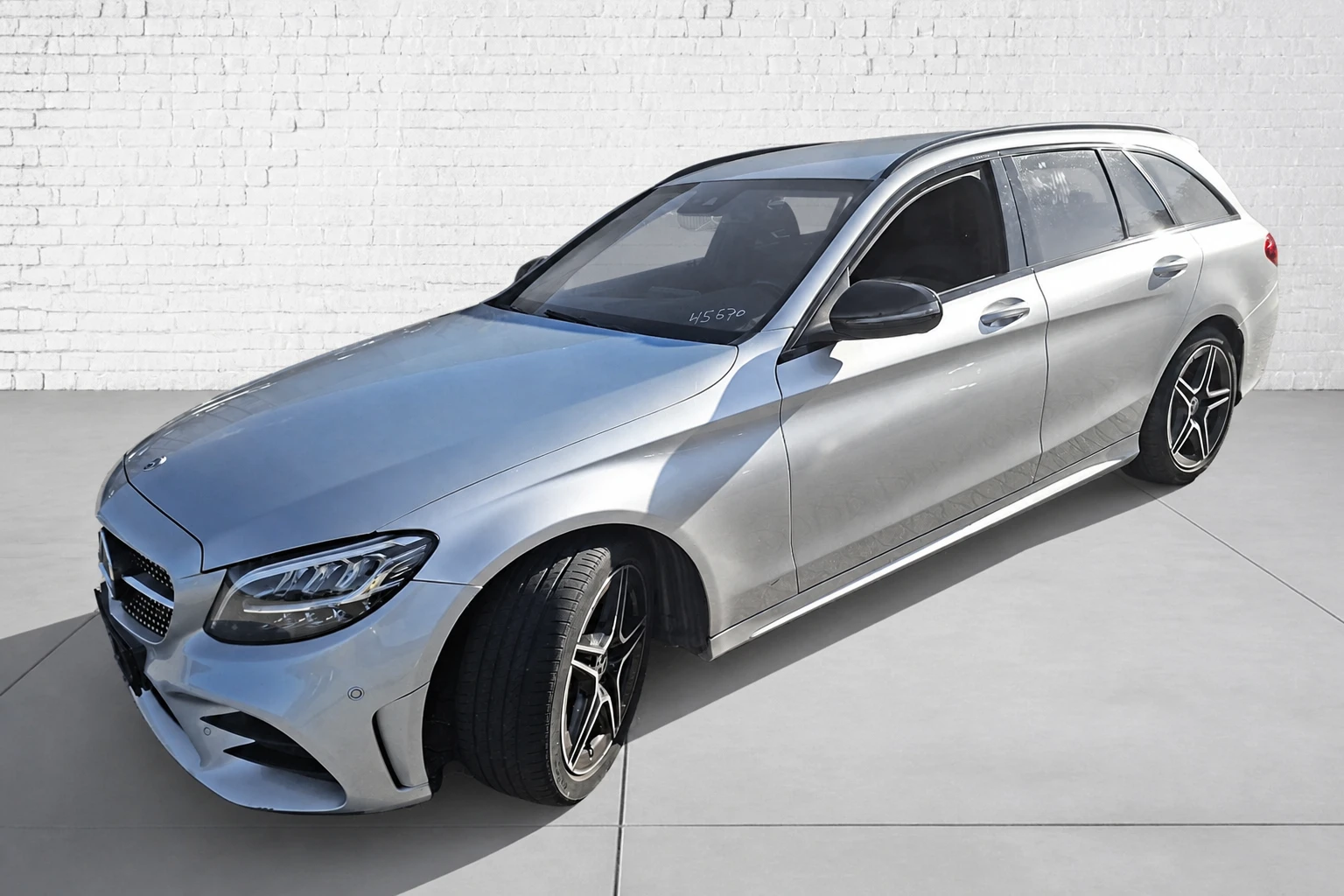 Изображение MERCEDES-BENZ C-Klasse 300 d Stationcar 9G-TRONIC AMG-LINE