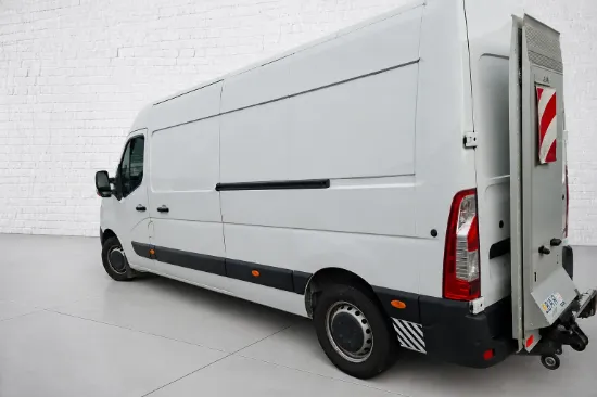 Picture of RENAULT MASTER dCi S&S 150 T35 L3H2