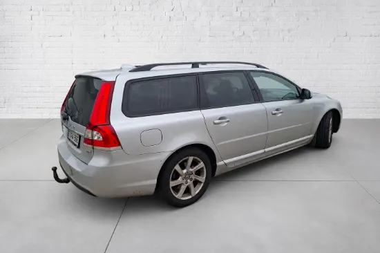 Изображение VOLVO V70 2,0 D3 Man.