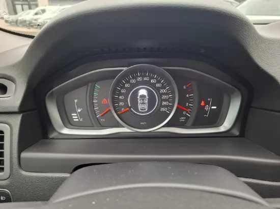 Изображение VOLVO V70 2,0 D3 Man.