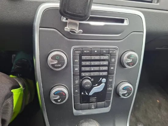 Изображение VOLVO V70 2,0 D3 Man.