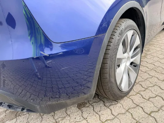 Picture of Tesla Y RWD Sport Utility
