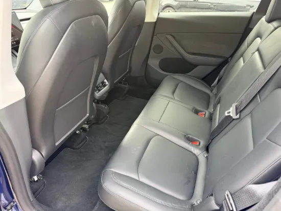 Picture of Tesla Y RWD Sport Utility
