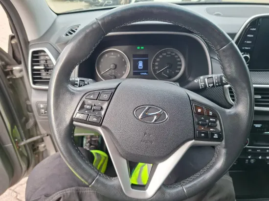 Изображение HYUNDAI Tucson 1.6 MPV DCT 2WD