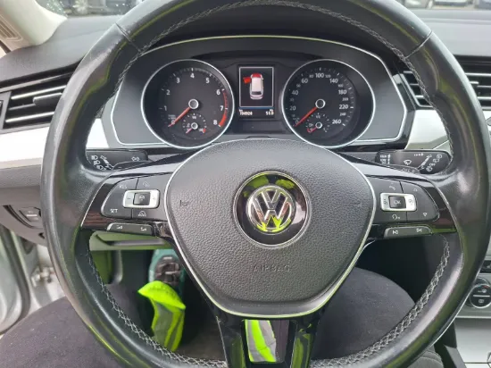Picture of VOLKSWAGEN PASSAT 1.8 TSI 180 Variant DSG7