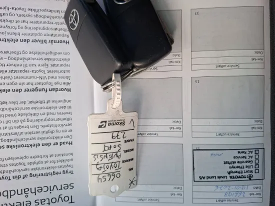 Изображение TOYOTA AVENSIS 2.0 D-4D Touring Sports
