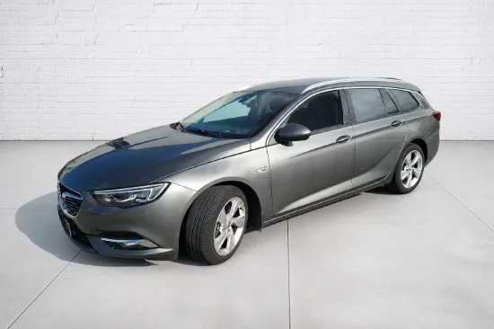 Изображение OPEL INSIGNIA 2,0T 260HK Sports Tourer 4x4 Aut.
