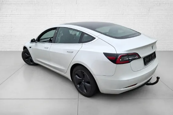 Изображение TESLA Model 3 Standard Range
