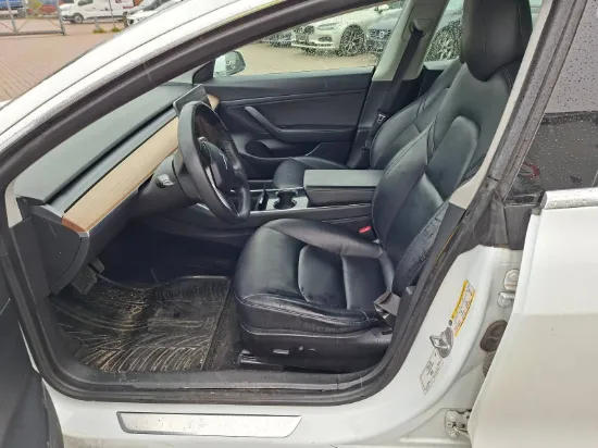Изображение TESLA Model 3 Standard Range