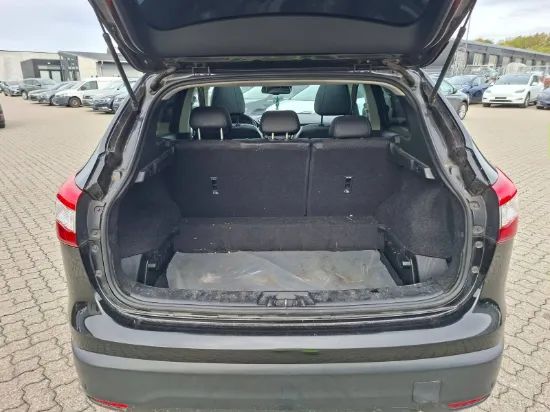 Изображение NISSAN QASHQAI DIG-T 115 SUV 2WD Xtronic Aut.