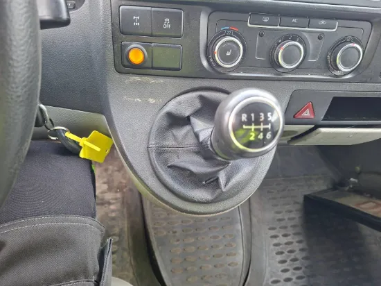 Изображение VOLKSWAGEN TRANSPORTER KASSEVOG 2,0 TDI 4MOTION