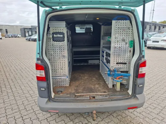 Изображение VOLKSWAGEN TRANSPORTER KASSEVOG 2,0 TDI 4MOTION