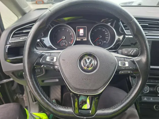 Picture of VOLKSWAGEN TOURAN 1.8 TSI BMT 180 DSG7