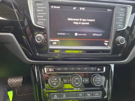 Picture of VOLKSWAGEN TOURAN 1.8 TSI BMT 180 DSG7