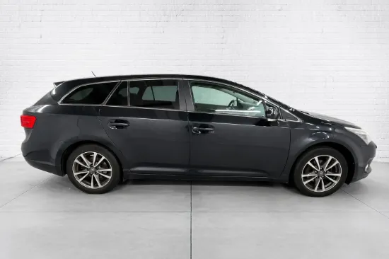 Picture of Toyota Avensis 1.8 VVT-i 
