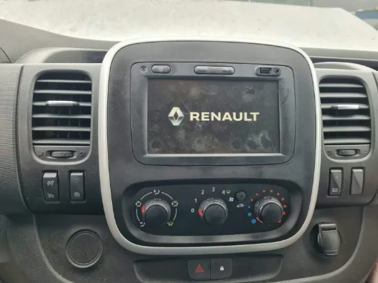 Picture of Renault Trafic 2.0 dCi 120 T29 L2H1