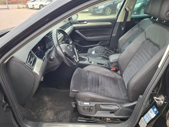 Picture of VOLKSWAGEN PASSAT 1.5 TSI EVO 150  Variant DSG7