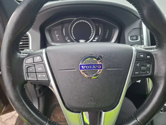 Picture of VOLVO XC60 2,0 D4 Momentum