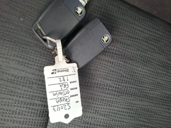 Picture of SKODA OCTAVIA 1.6 TDI 115 COMBI DSG7