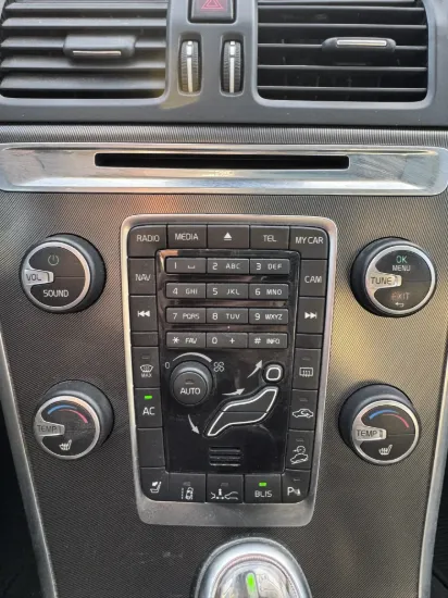 Picture of Volvo XC60 2,4 d.|Aut.|R-Design.|AWD.|PANO