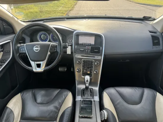 Picture of Volvo XC60 2,4 d.|Aut.|R-Design.|AWD.|PANO