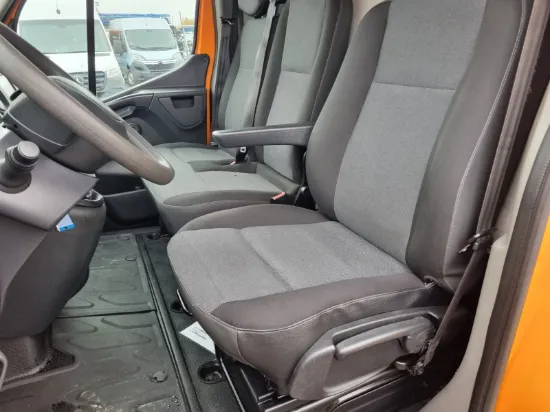Picture of Renault Master 2.3 dCi S&S 165 RWD T35 L3H2