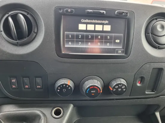 Picture of Renault Master 2.3 dCi S&S 165 RWD T35 L3H2