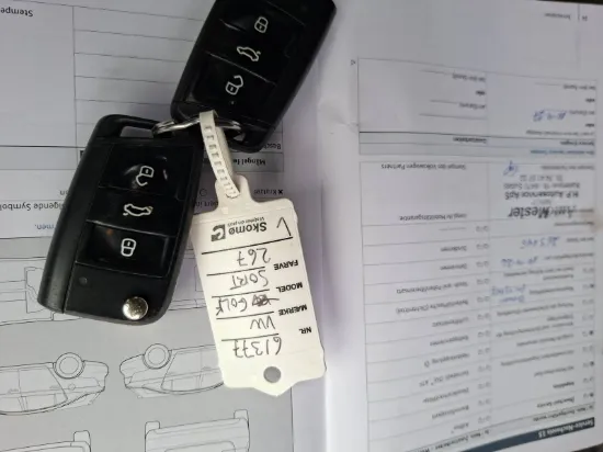 Picture of VOLKSWAGEN GOLF 1,6 TDI Bluemotion DSG