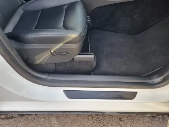 Picture of Tesla Model Y Long Range Dual Motor